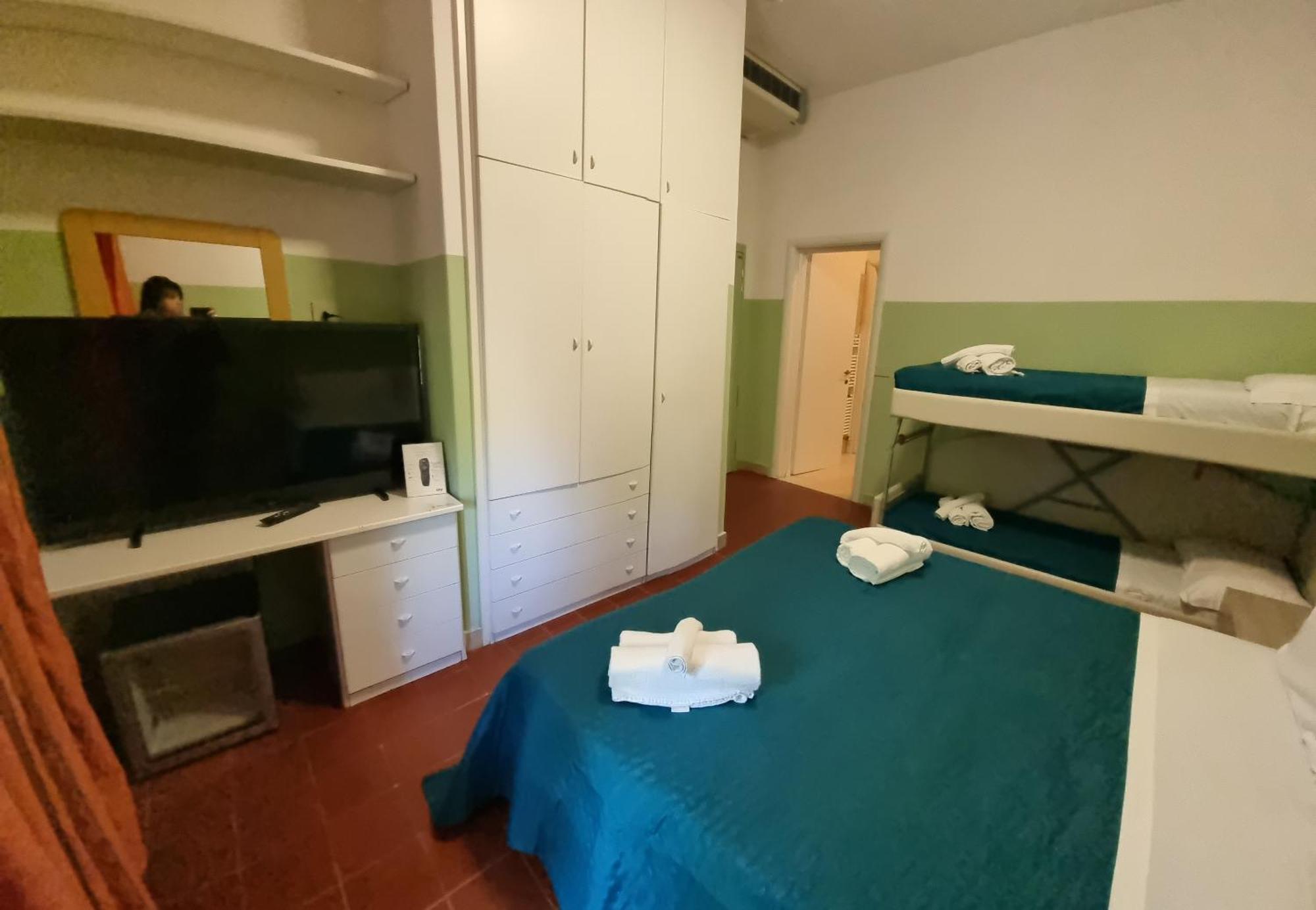 Hotel K2 Cervia 3 Stelle Sup Exterior foto