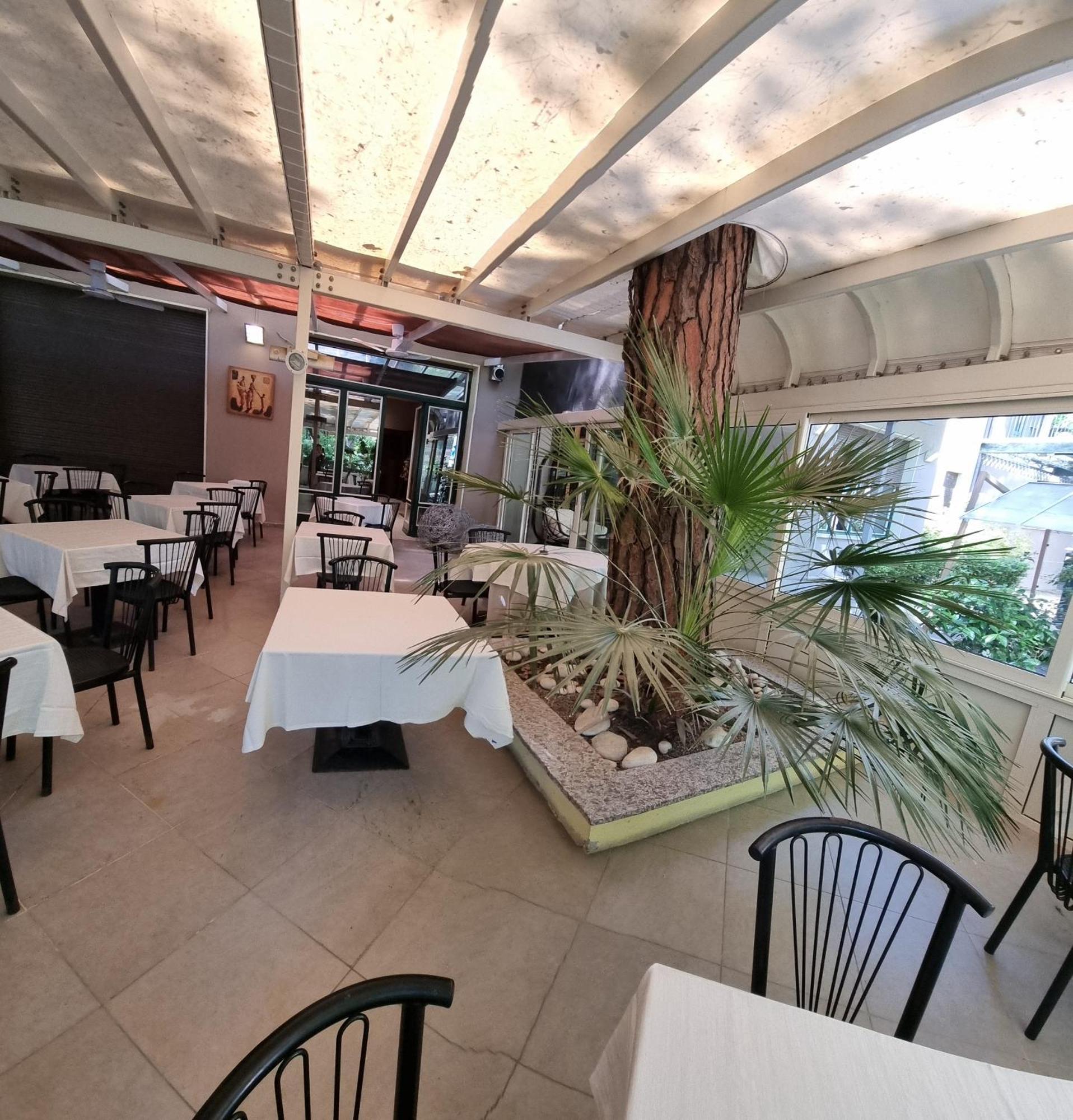 Hotel K2 Cervia 3 Stelle Sup Exterior foto